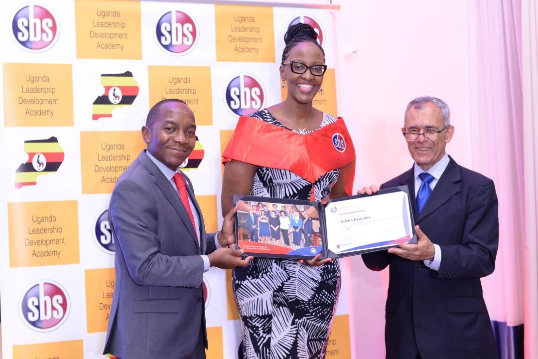 HelenaQbd's tweet photo. Knowledge is power. Information is liberating. Education is the premise of progress in every society; every family. ~ Kofi Annan. #SBSGrad #StrathmoreGrad #StrathmoreBusinessSchool #WomenInLeasership #KnowledgeIsPower #LeadershipJourney #LearningNeverEnds https://t.co/EsTb8ROrR6