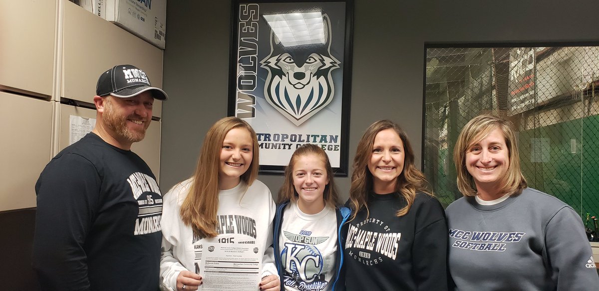 mcckc_softball's tweet photo. We welcomed McKenzie Dukes of Odessa HS to MCC this morning! πβΎ #mccwolves https://t.co/KJvGAfhBxk