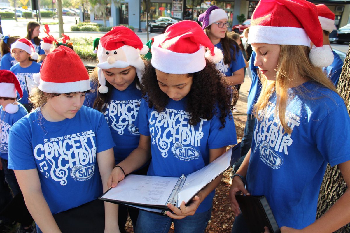 stjosepheagles's tweet photo. Our concert choir performed at Carols in the Park! https://t.co/ir41yajxin