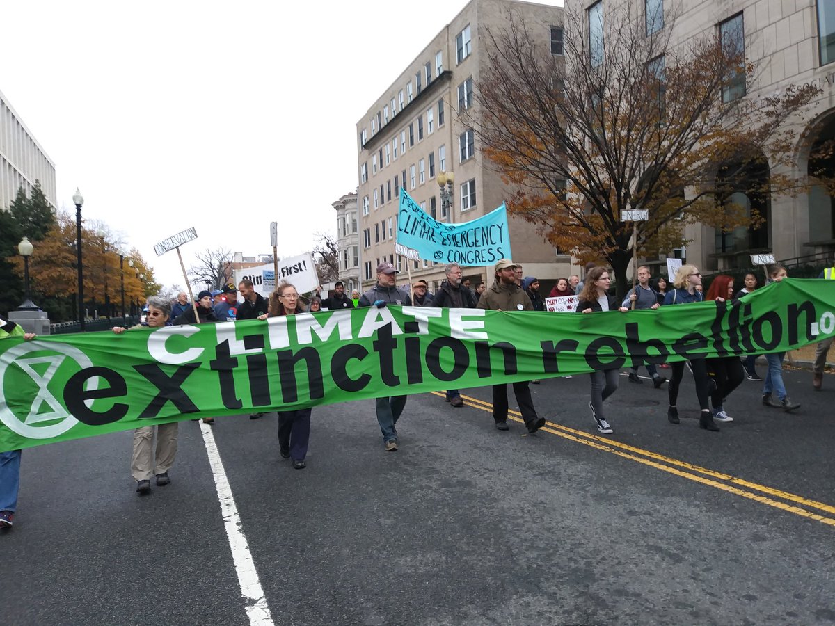 YugiMarzipan's tweet photo. Happening Now at the Capitol #ExtinctionRebellion #ClimateChange #Climate #KeepInTheGround #FERCdoesntWork
#SystemChangeNotClimateChange #DC #USA https://t.co/BRQL07rUBe