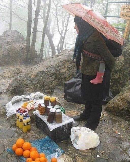 iyiTriloji's tweet photo. Bazen bir fotoğrafın anlattığını hiç bir kelimeyle anlatamazsınız.. https://t.co/1OHlpv9q2D