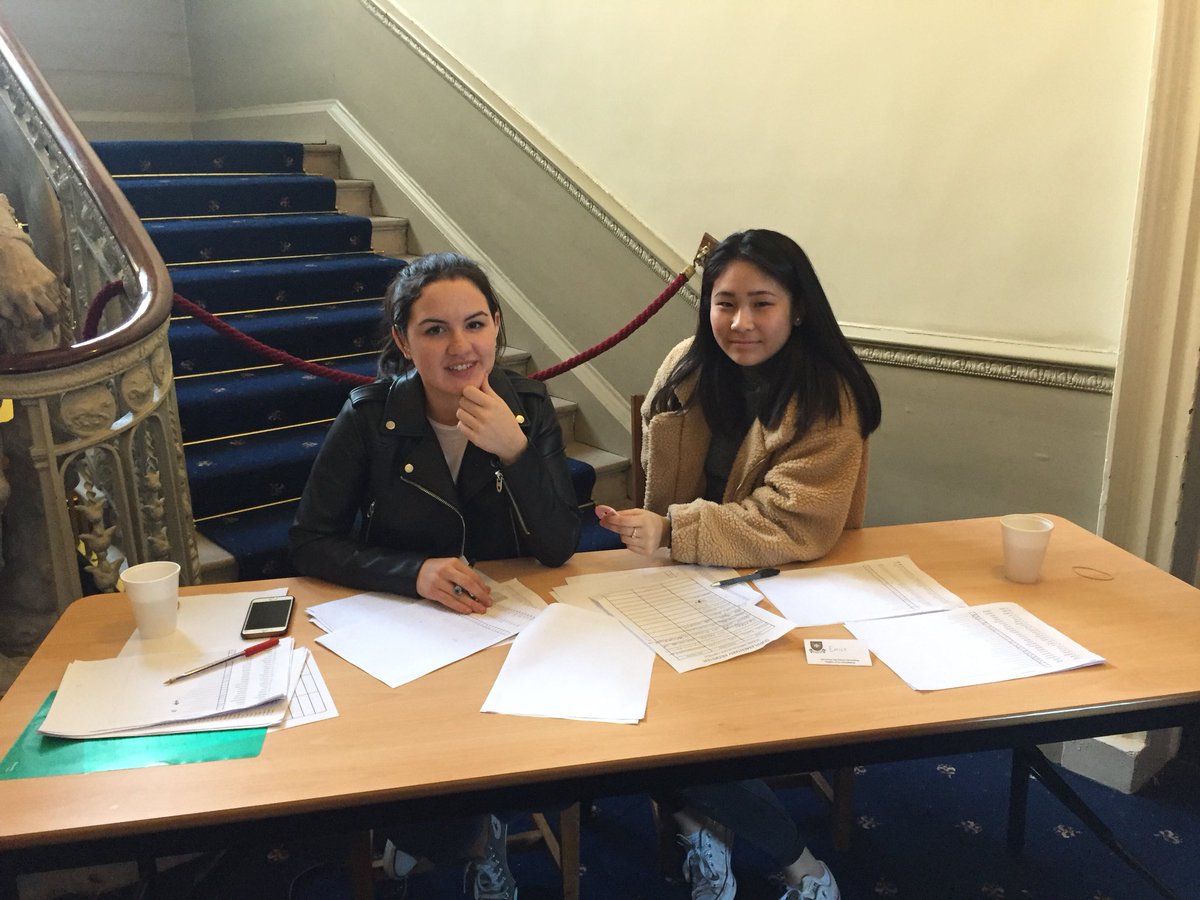 Thanks to the @DublinCityUni first year students, Abbey Mason &amp; Emily Wong! Freely giving of their time to manage the registration of over 400 prospective #volunteers for the 94th Christmas Day Dinner for the poor and homeless of Dublin City.