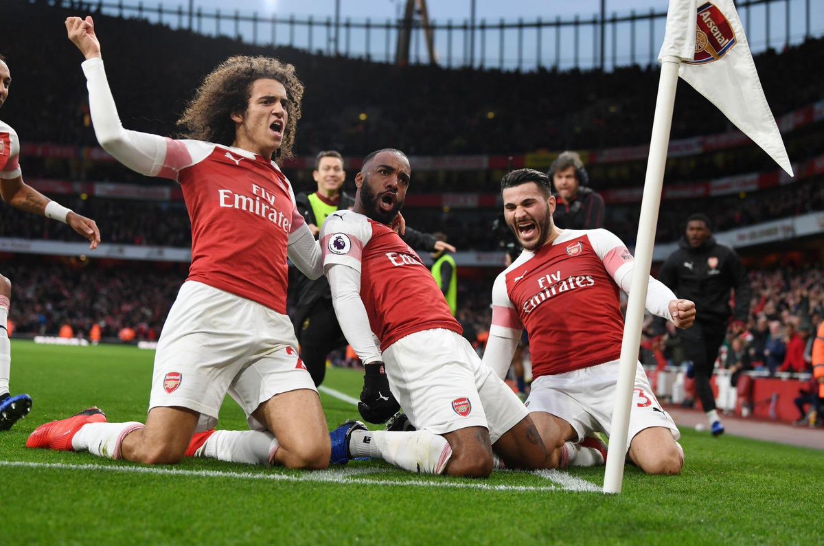 MatteoGuendouzi's tweet photo. Amazing derby with today’s victory. Awesome atmosphere 🔥🔥🔥
North London is Red 🔴⚪️ 
#COYG https://t.co/SDb4WK7gUy