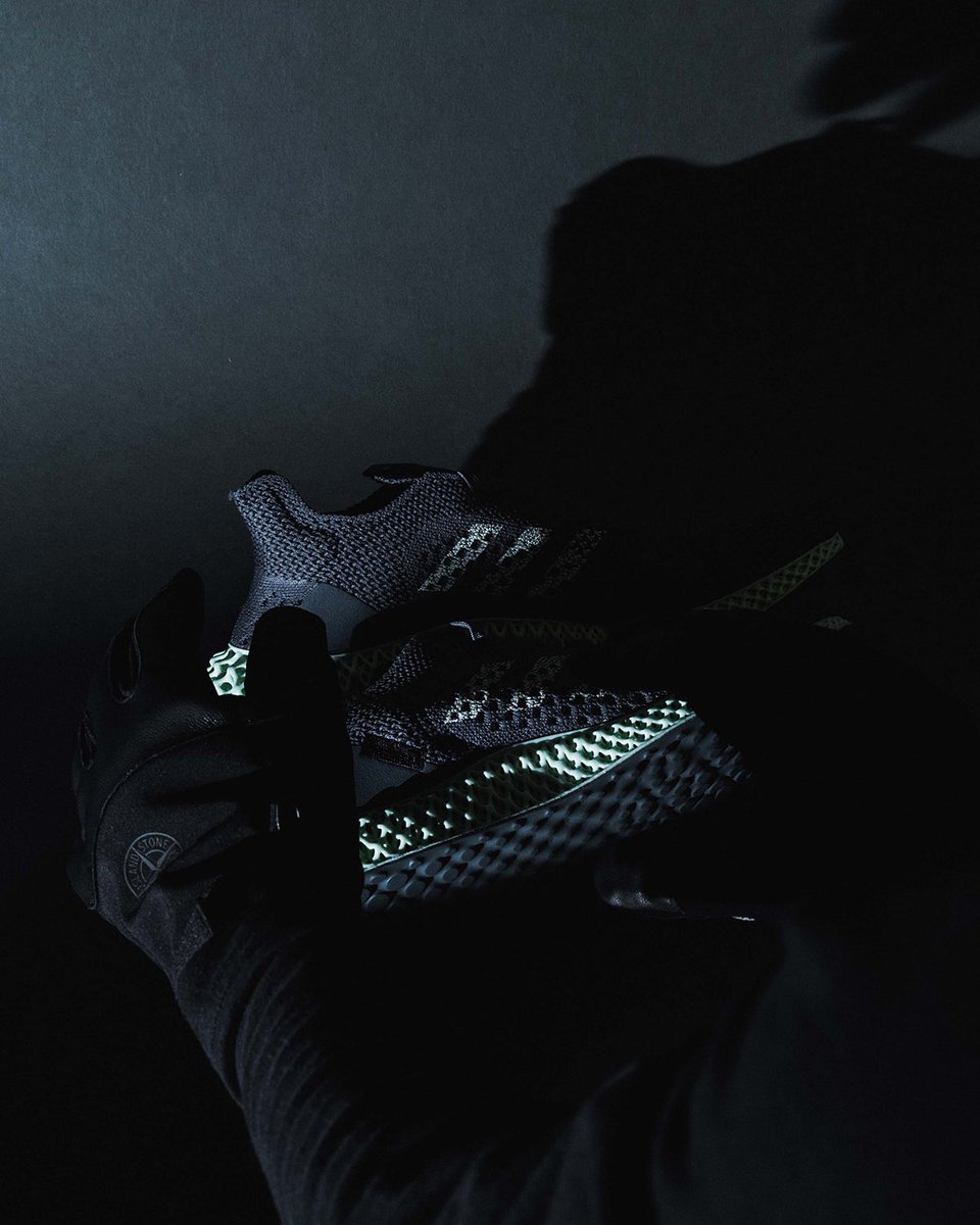 atmos_usa's tweet image. Day 2, let’s go! We’re giving away a pair of adidas Consortium 4D “onix”.
-
1. RETWEET
2. Follow @ubiqlife
3. Reply your US shoe size.
-
Disclaimer: The winner will be announced on [12/6] and contacted via direct message.