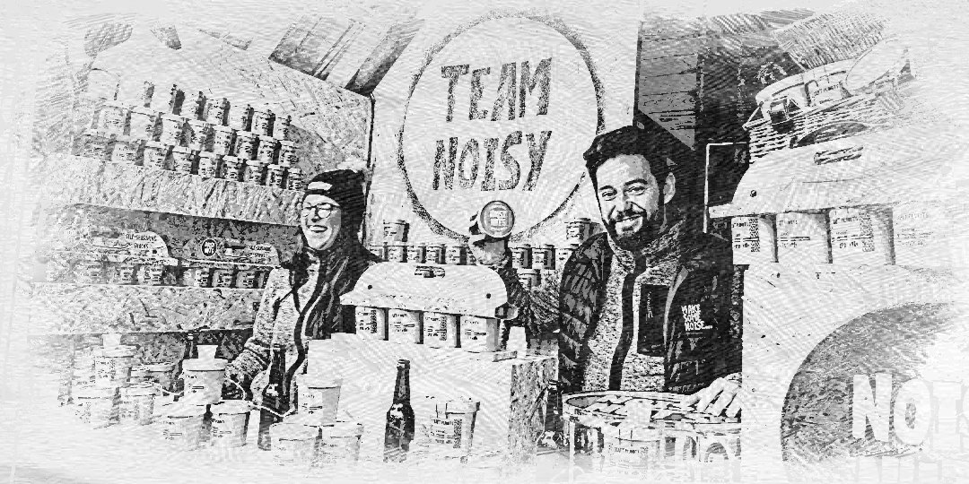 Making a bit of noise at the #Belfast Christmas market. #NoisyNuts #ChristmasMarket #BelfastChristmasMarket #CraftBeer #snacks