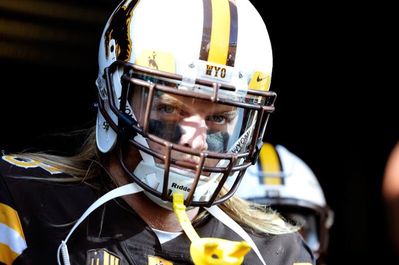 deweywingard's tweet image. It was the pleasure of my life to wear the brown and gold. Thank you Wyoming for the best 4 years of my life. I gave it everything I had. Cowboy forever! 🤠