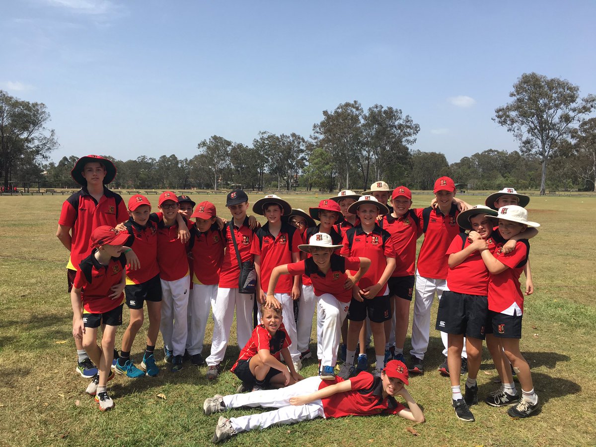 TerraceCricket's tweet photo. No shortage of action out at Kianawah Park this morning for the annual Interhouse Cricket Competition 🔴⚫️🏏 #Summer #MateVMate https://t.co/XDxkwTXfPh
