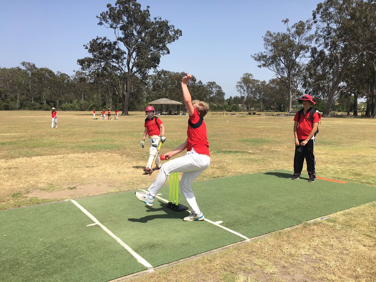 TerraceCricket's tweet photo. No shortage of action out at Kianawah Park this morning for the annual Interhouse Cricket Competition 🔴⚫️🏏 #Summer #MateVMate https://t.co/XDxkwTXfPh