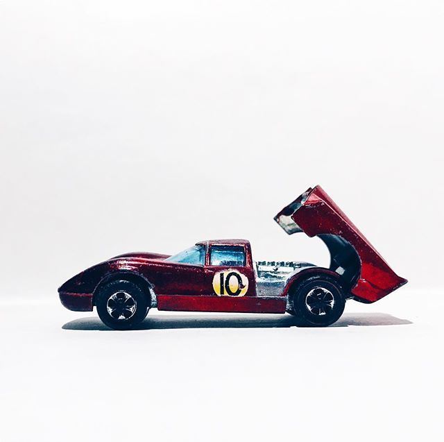 hot wheels lola gt