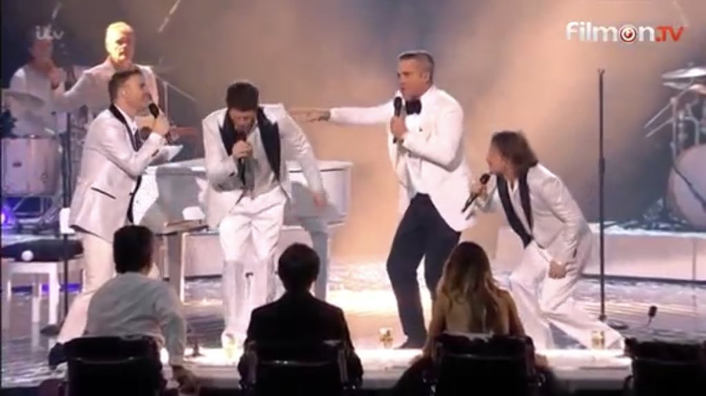 TerezaKoci's tweet photo. I just knew it! Loved that performance! @takethat is a brilliant band! @robbiewilliams reunite with them for the tour for Christ’s sake! 
#thexfactorfinal #XFactorUK @TheXFactor ❤️ https://t.co/y6mSZzBTgF