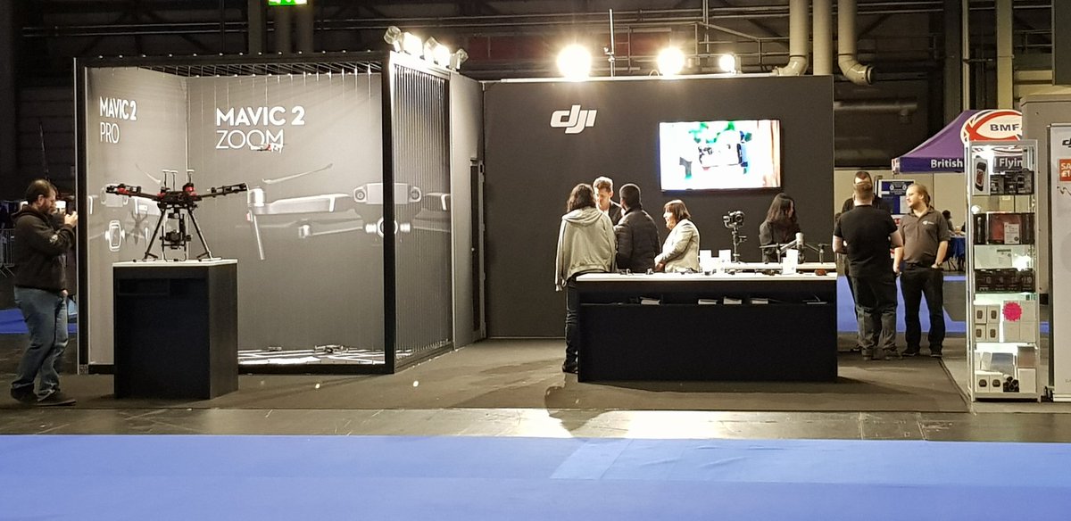 ISCADrones's tweet image. Good day at #UKDroneAndTechnologyShow2018  today. Lots of great new tech, including the #djiosmopocket. Great deals from @HobbyMounts and @DronesDirectUK
Amazing #iSeries racing.
And a good q&amp;amp;a with @UK_CAA.