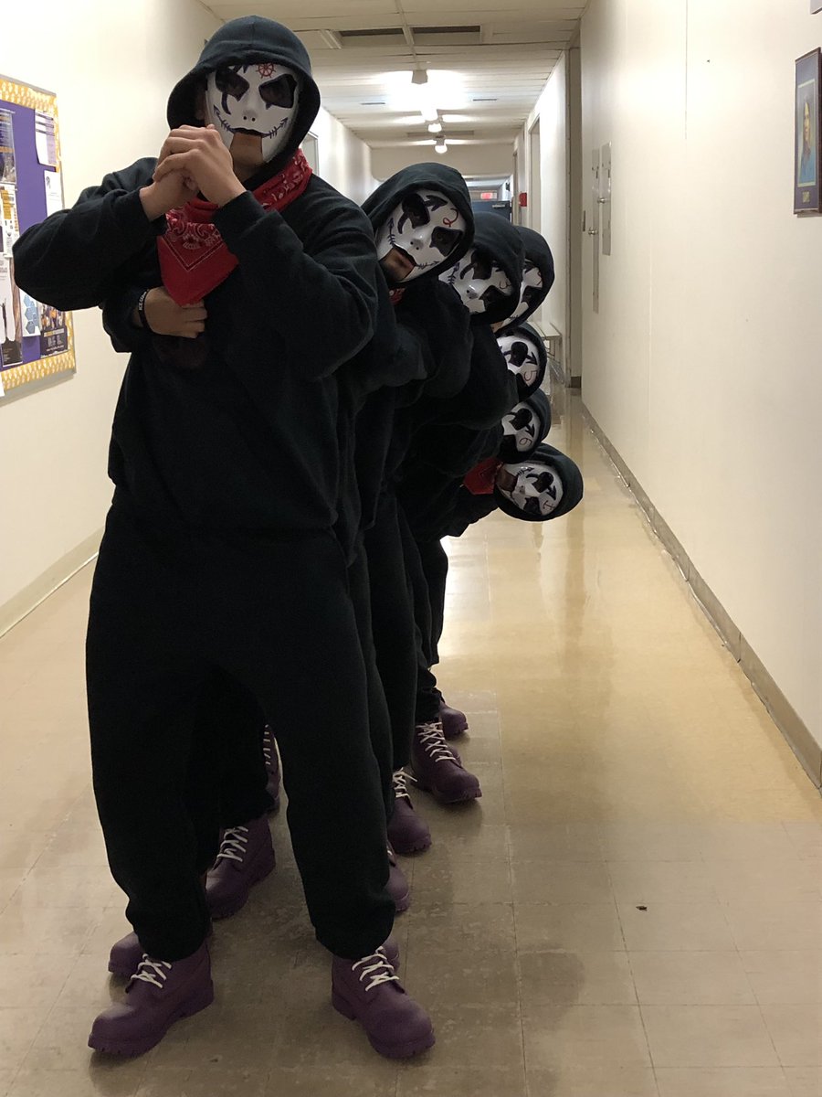 slbbetachapter's tweet image. We introduce to you our Fall 2018 Phi Alpha Line,

Ship La Caravana 🅱️☠️🔥

Join us in welcoming them to the Yard at WIU!!!
#FALL2018 #SLB #BetaDeathChapter #ΠΟΣΔΧ #probateseason