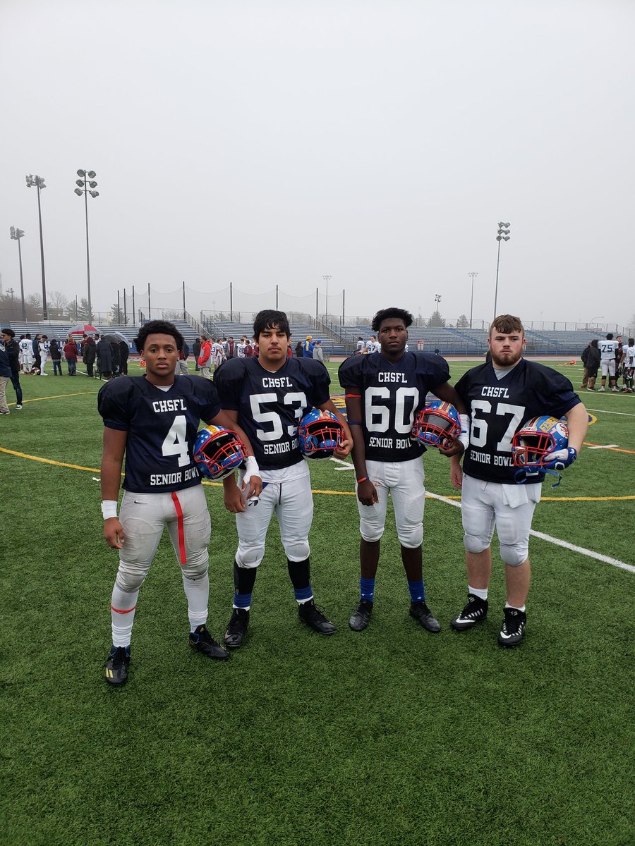 CoachWest5's tweet photo. Congratulations to @SFPFootball @NYCHSFL Senior Bowl participant @NazMcfarlan #4 @CastroXavier58 #53 @MaxToMajor #60 &amp; @Kie_kelly28 #67. You guys went out with a bang. #SFP #PREPPRIDE https://t.co/AdHbXyJs8q