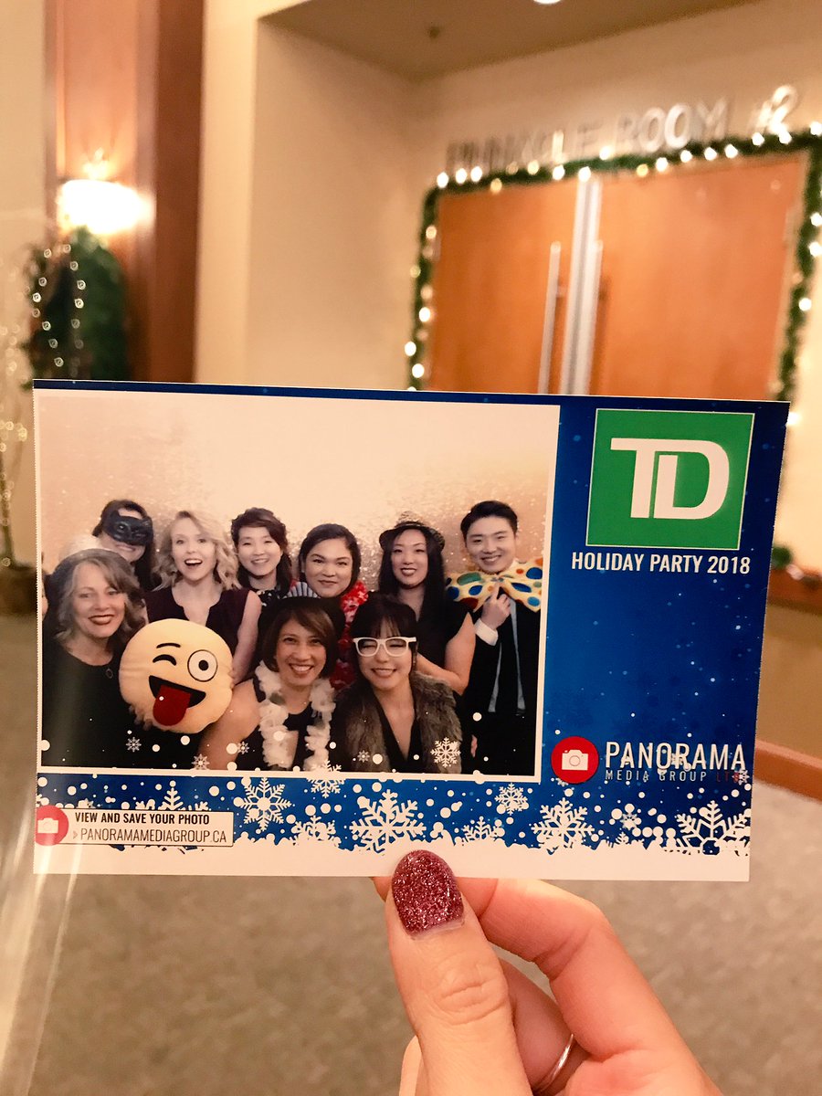 inthequiettime's tweet photo. My team 💚 #Christmasparty2018 #FraserValleyTD #br9188 https://t.co/0MN27Qu2jL