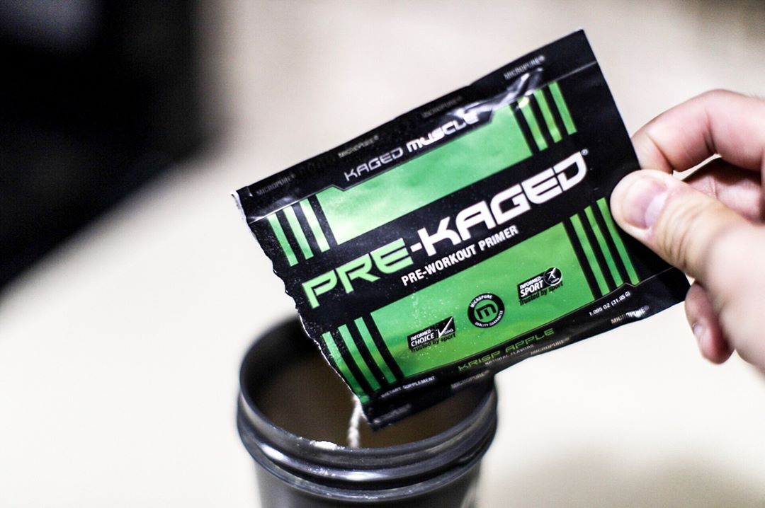_Kaged's tweet photo. Any time, any place! π― If you're on the go make sure you've got some single serve packs of Pre-Kaged on deck to keep your body fueled right! πͺ These sample packs are available for purchase on our site! #ThePerfectPre #preworkout #KMsupps #KagedMusclesupps https://t.co/WqyWrz5AM4