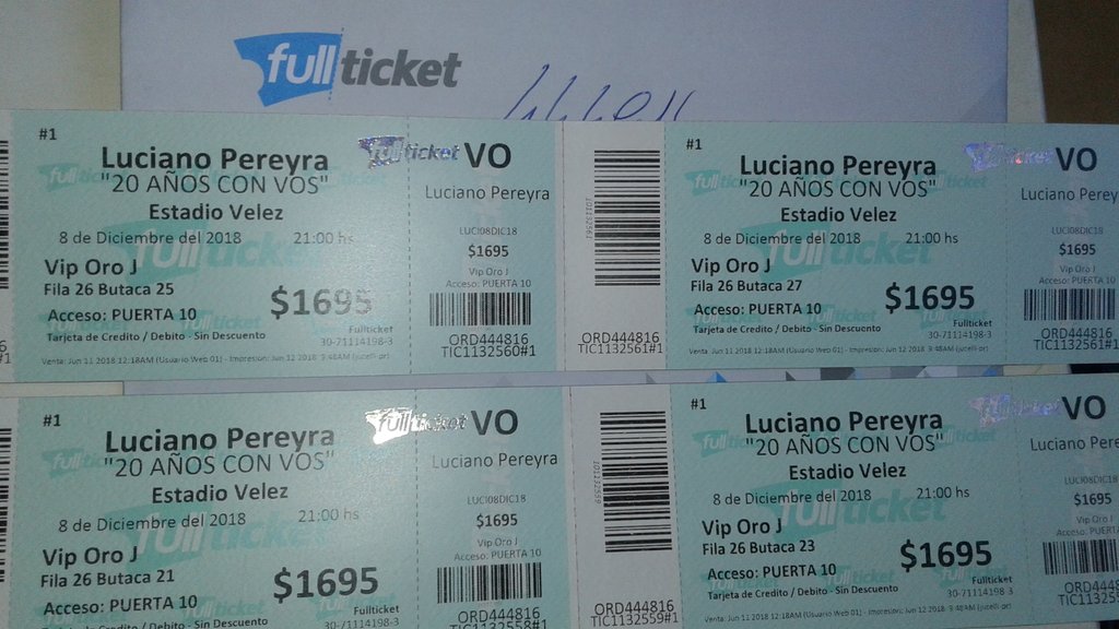 GiselRu57162163's tweet photo. Ya quiero verte @LucianoPereyra esperando con ancias el sabado.. 😍 https://t.co/MvY91aB81o