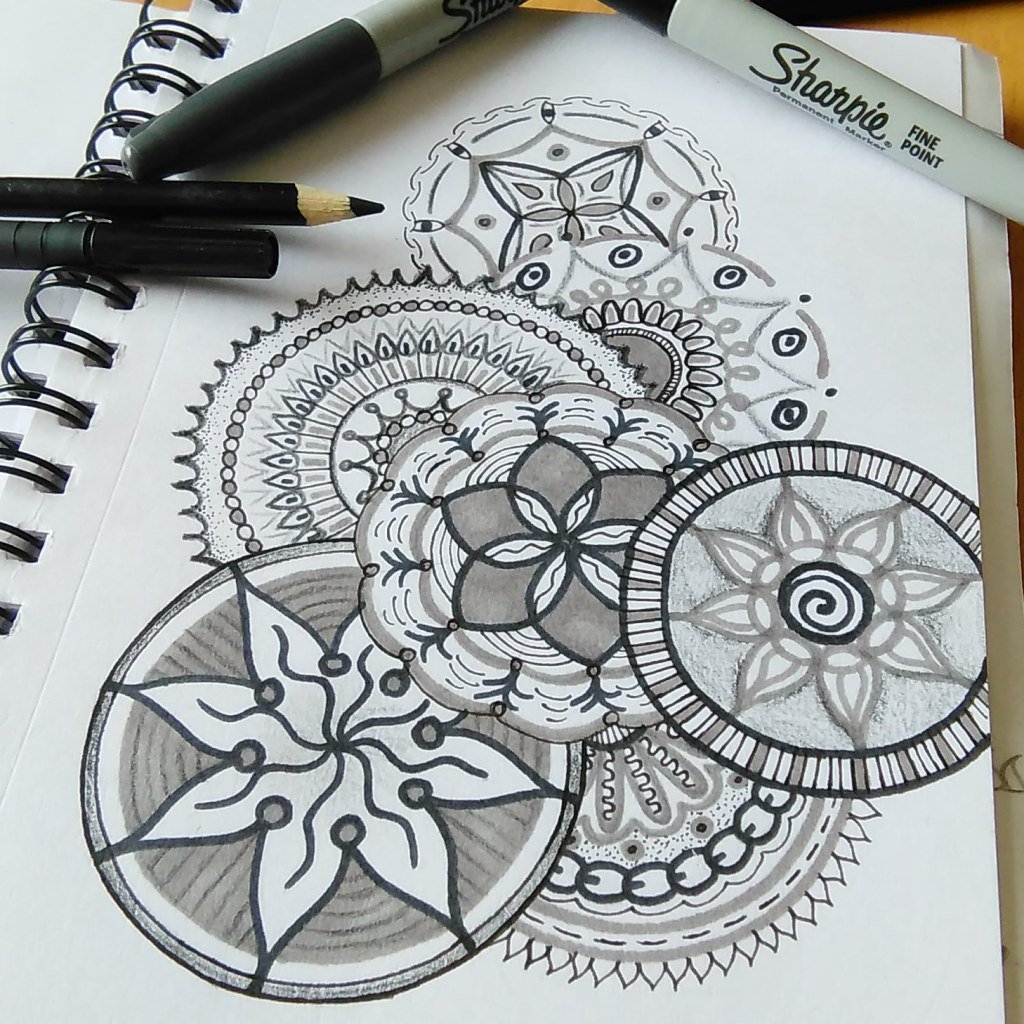 HsCreativeworld's tweet photo. It has been a while since I wrote. Art work update!! #sundayfunday #artblog #wordpress #artist https://t.co/eijYfFvigw https://t.co/MDPNverRVQ