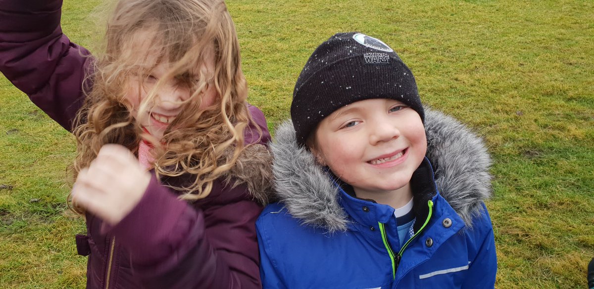 TeamThie's tweet photo. Busy day &amp; proud of my two little ones for toughing it out! Am coaching on the Leckwith trail &amp; Pm #gwentleagueXC with the mighty @Met_athletics #RunMetRun 🏹🏹 https://t.co/cFBJwhQqXT
