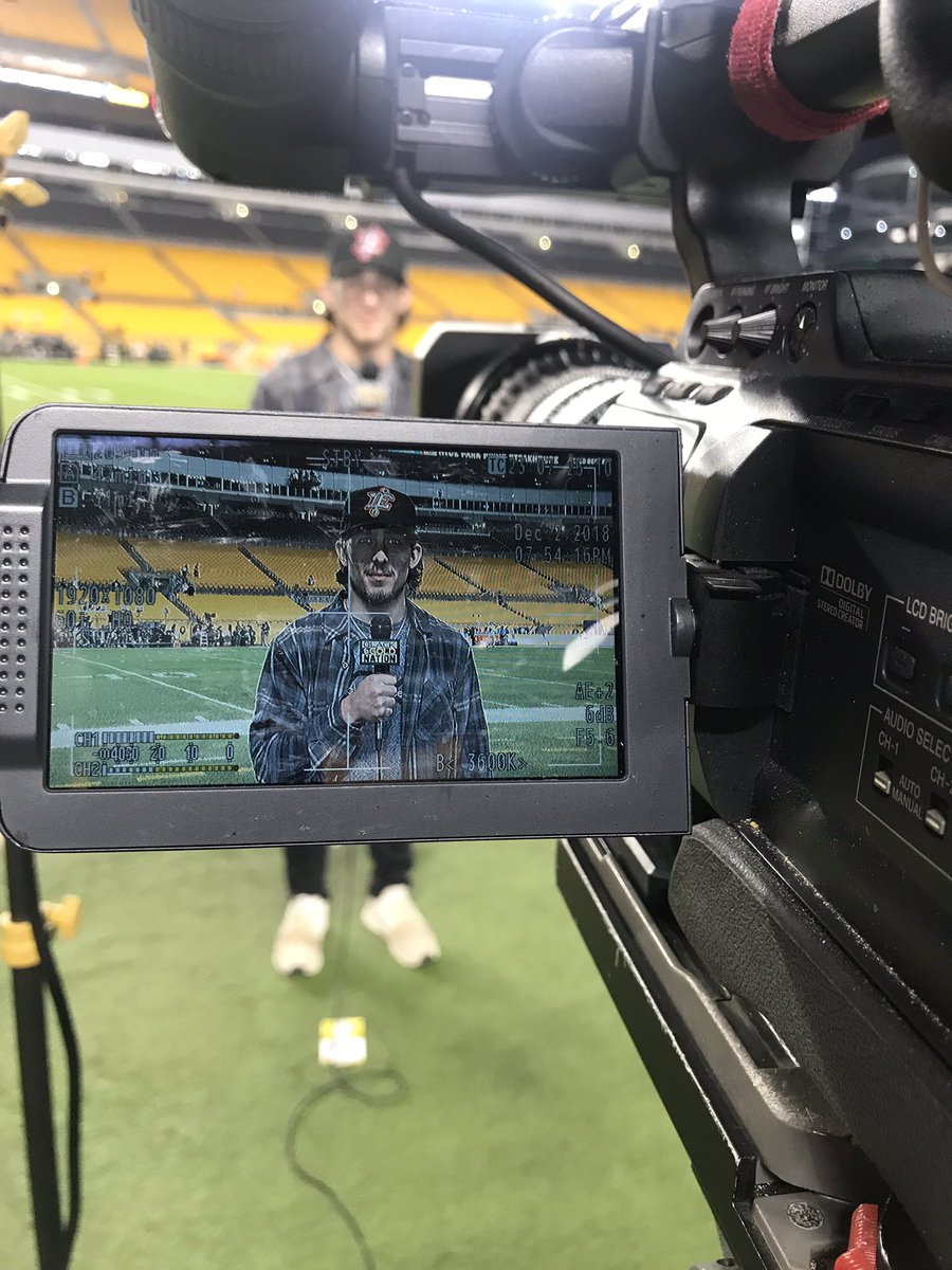 SeanGallagherxx's tweet photo. Tune in to @BandGToday Sunday’s at 10:30 on FOX #SteelersNation https://t.co/ZWLEeVFGaF