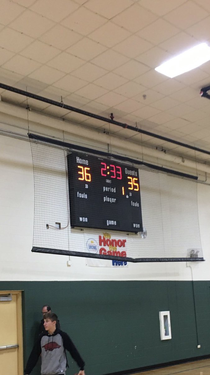OtherGuysRec's tweet photo. The Other Guys come off on top 36-35 over team Jardiel! Great efforts by @jf1150 and @jake_lyon614 combining for 26 points! Thanks again @dlp_raf for stepping in to coach today🍞 https://t.co/7iVaZCECFI