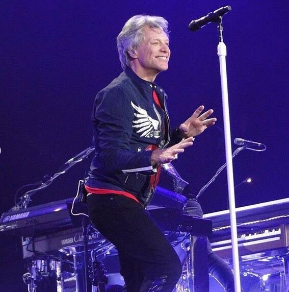 Beautiful evening friends 💞💞💞<a href="/jonbonjovi/">Jon Bon Jovi</a> <a href="/BonJovi/">Bon Jovi</a> <a href="/BonJoviFanssss/">Bon Jovi Fans</a> <a href="/GotBonJovi/">Got Bon Jovi?</a>