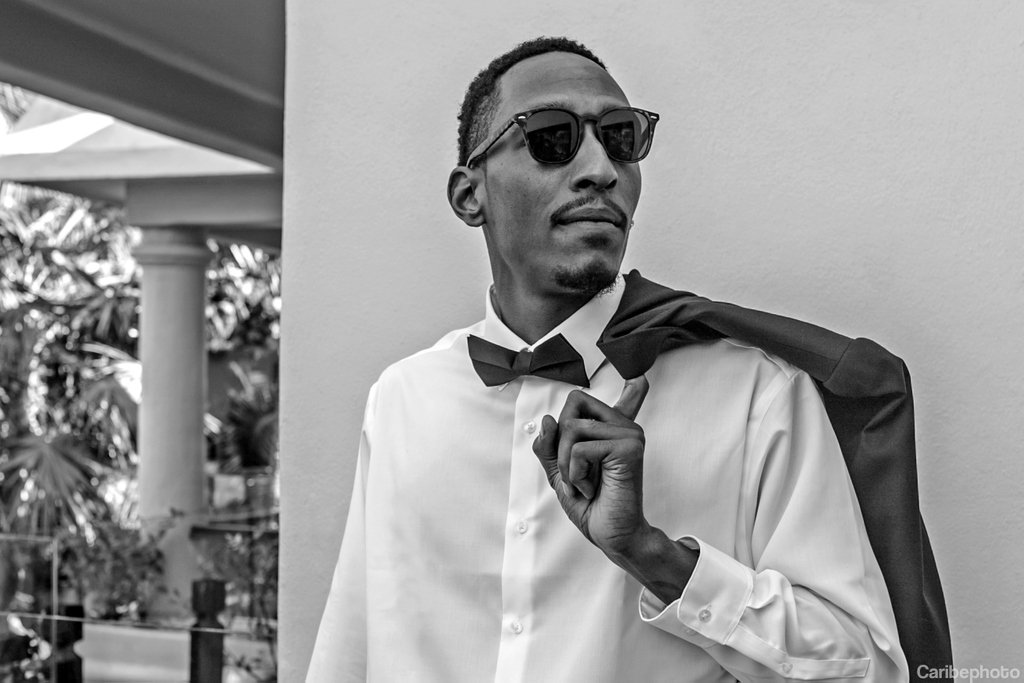 caribephoto's tweet photo. 🤵🎩

#Groom #grooms #groomsmen #groomtobe #Hesaidyes #Ido #man #groomstyle #groominspiration #wedding #groomsmarket #weddingideas #marriage #theknot #suits #suitup #designer #suitstyle #mensfashion #mensstyle  #groomsuit #groominspiration https://t.co/r38OPFvk7Y