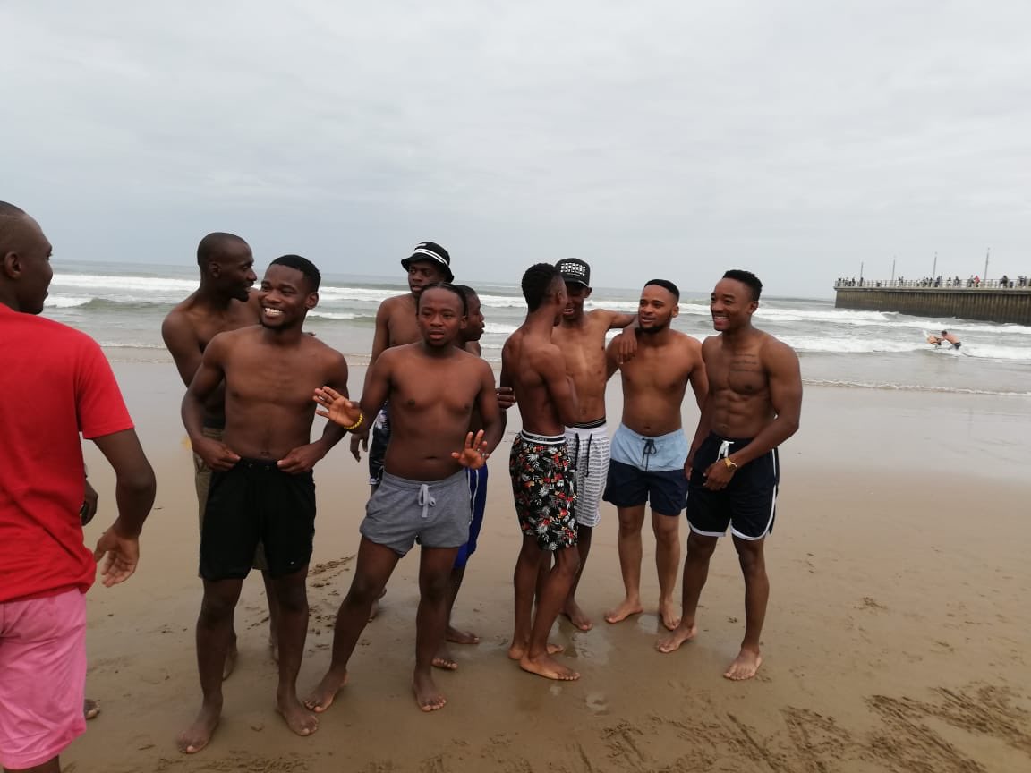 evans_tiro's tweet photo. Tsibipians from different Cities invaded Durban and the City was colourful throughout the weekend with @Shop_FamilyTree Merch🔥🔥
#FillUpMosesMabida @TsibipianNation I love this Family https://t.co/keey46Hyul