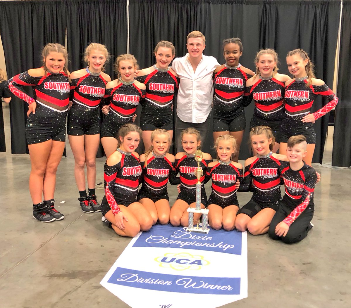 PerryLorrie's tweet photo. Dixie Champions Junior Level 3 Punch!! #SA4L #defendtheden #punchespunches https://t.co/h3hFZkrfkt