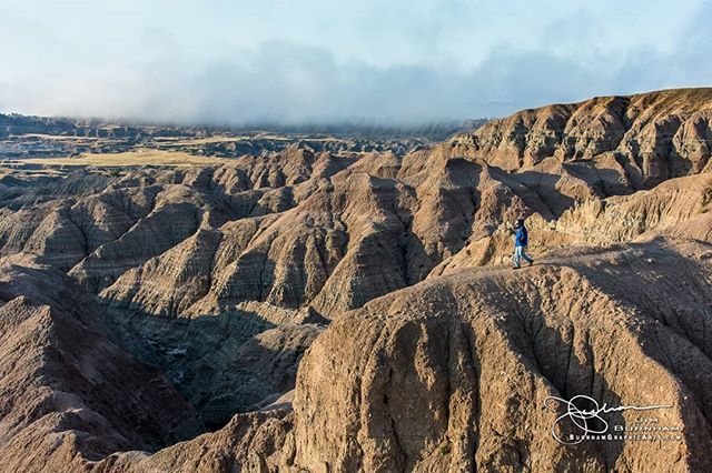 'Land is the secure ground of home, the sea is like life, the outside, the unknown.'
-Stephen Gardiner
..---...---...
Badlands, SD, Sagecreek Rim Rd Overlook
.
.
.
.
.
#burnhamarts ift.tt/2U6i2BT