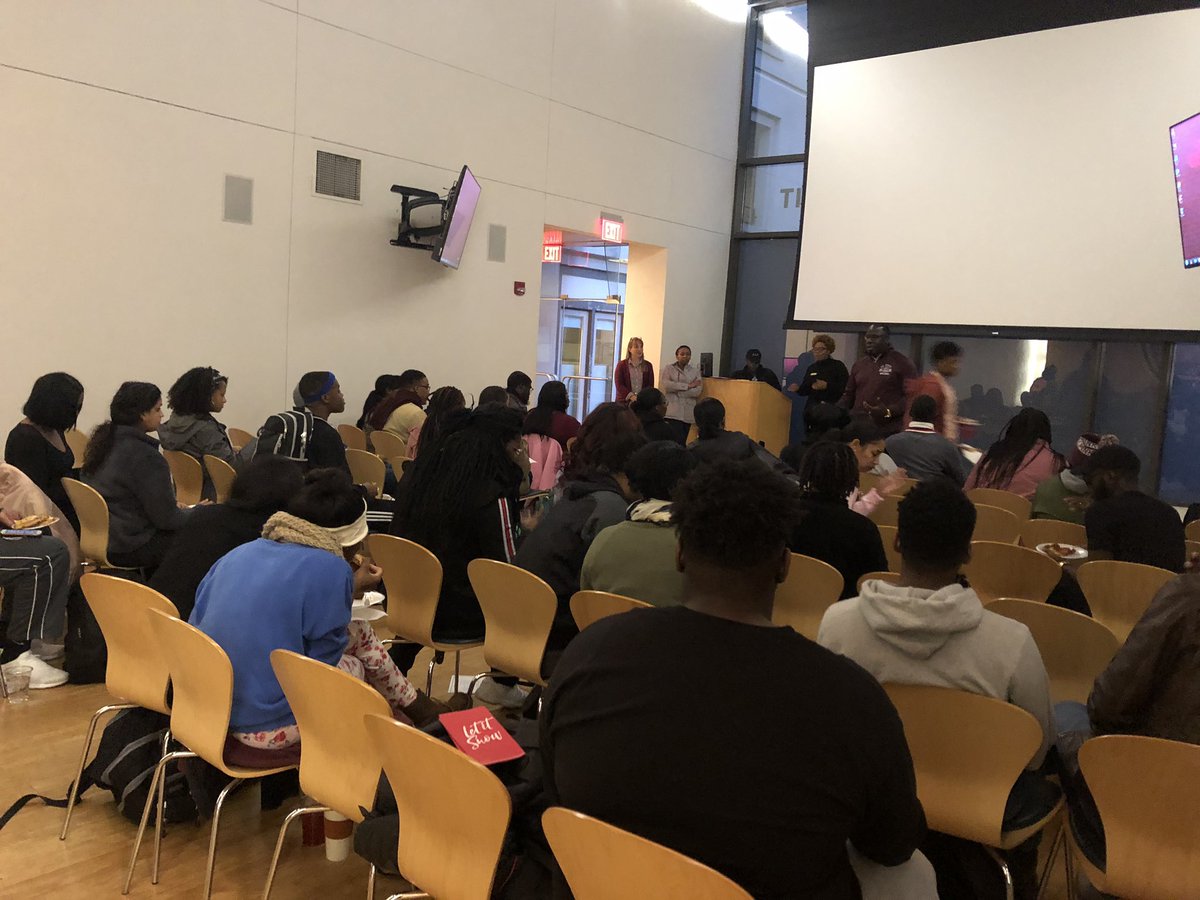 CofCSA's tweet photo. It’s about that time; Final Exam SZN is here! Our Student Ambassadors conducted their last general body meeting for the semester last week. We hope you all study hard and turn up those GPAs. You got this! 🤓📚🌟 https://t.co/XPkSQPB6BB