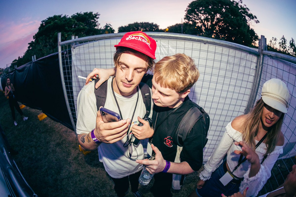 luudemusic's tweet photo. Uploading my triple j Friday arvo mix up this week and leaving a preview of mine and badrappers new collab at end xx https://t.co/PxdDbtfMJN