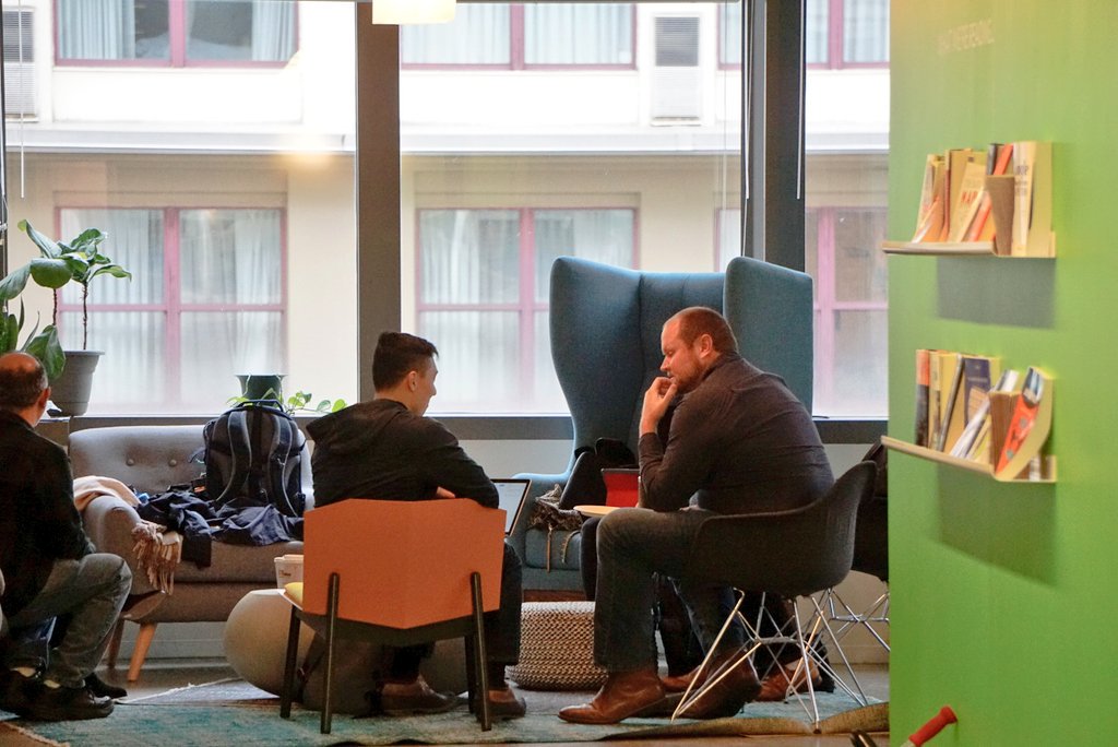 dccodecoffee's tweet image. Pics from today&apos;s DC #codeandcoffee 2.98 hosted by @ArcadiaPower #dctech