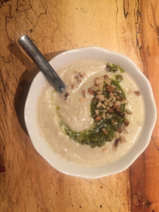 Roast cauliflower soup with thyme, pesto and walnuts, courtesy of a certain someone gifting me a Dutch<a href="/tag/trainselfie"class="tags"><span>#trainselfie</span></a>