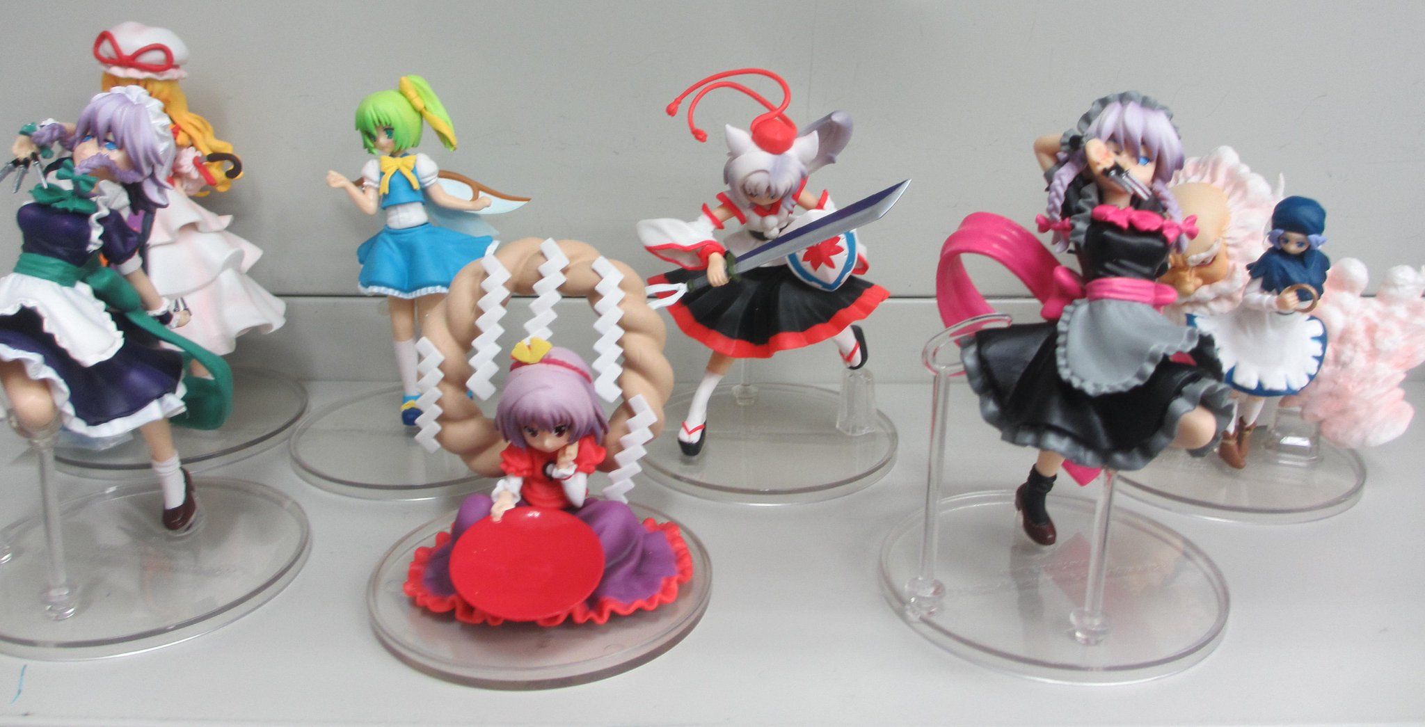 らしんばん新潟店 中古買取販売 毎日11時 19時まで営業中 らしんばん新潟店 フィギュア入荷情報 東方project 東方雅華乱舞トレーディングフィギュアコレクション Vol 2が入荷しました 東方project 十六夜咲夜 八雲紫 犬走糀 雲井一輪 雲山