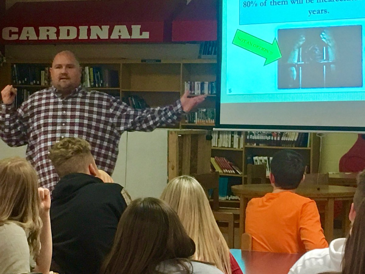 JAGkentucky's tweet photo. Sheldon Clark I&II were honored to host Steve Tressler, Kentucky Apprenticeship Coordinator for the Workforce Development Cabinet. Tressler encouraged students not to let their “inner me” become their “enemy!” #sheldonclark @MarcieWHanson https://t.co/35Ei33DZLO