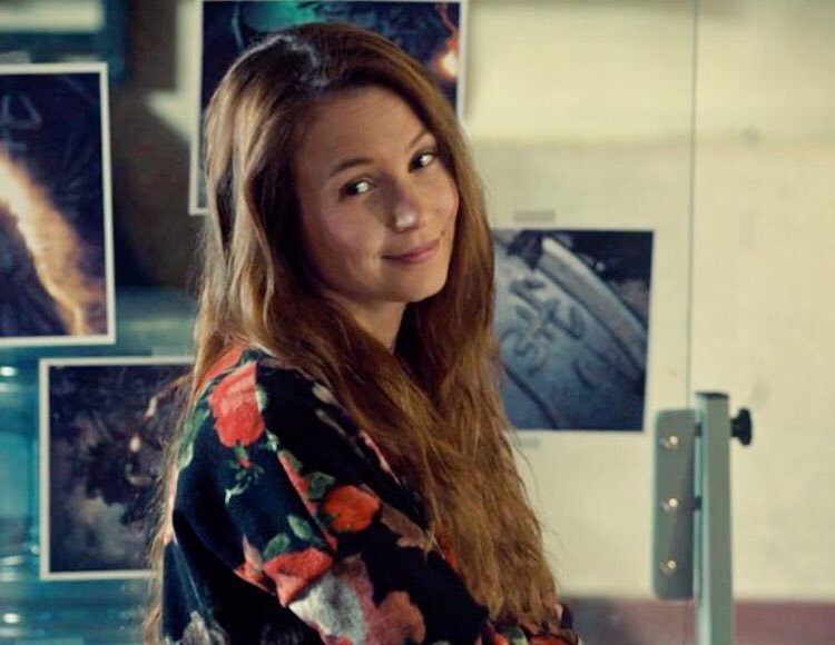 Day 65 without  #WynonnaEarp   Dominique Provost-Chalkley as Waverly Earp blessed my life