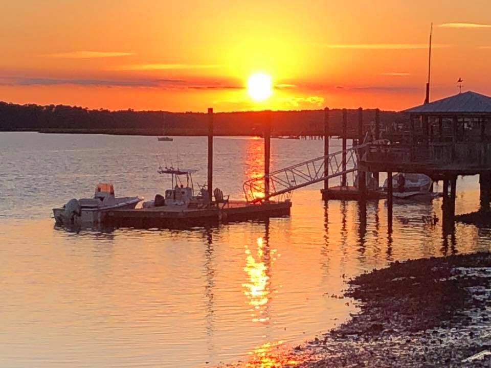 Our current hometown, Bluffton, SC, is never short on lovely Low Country views!  #SundaySunsets