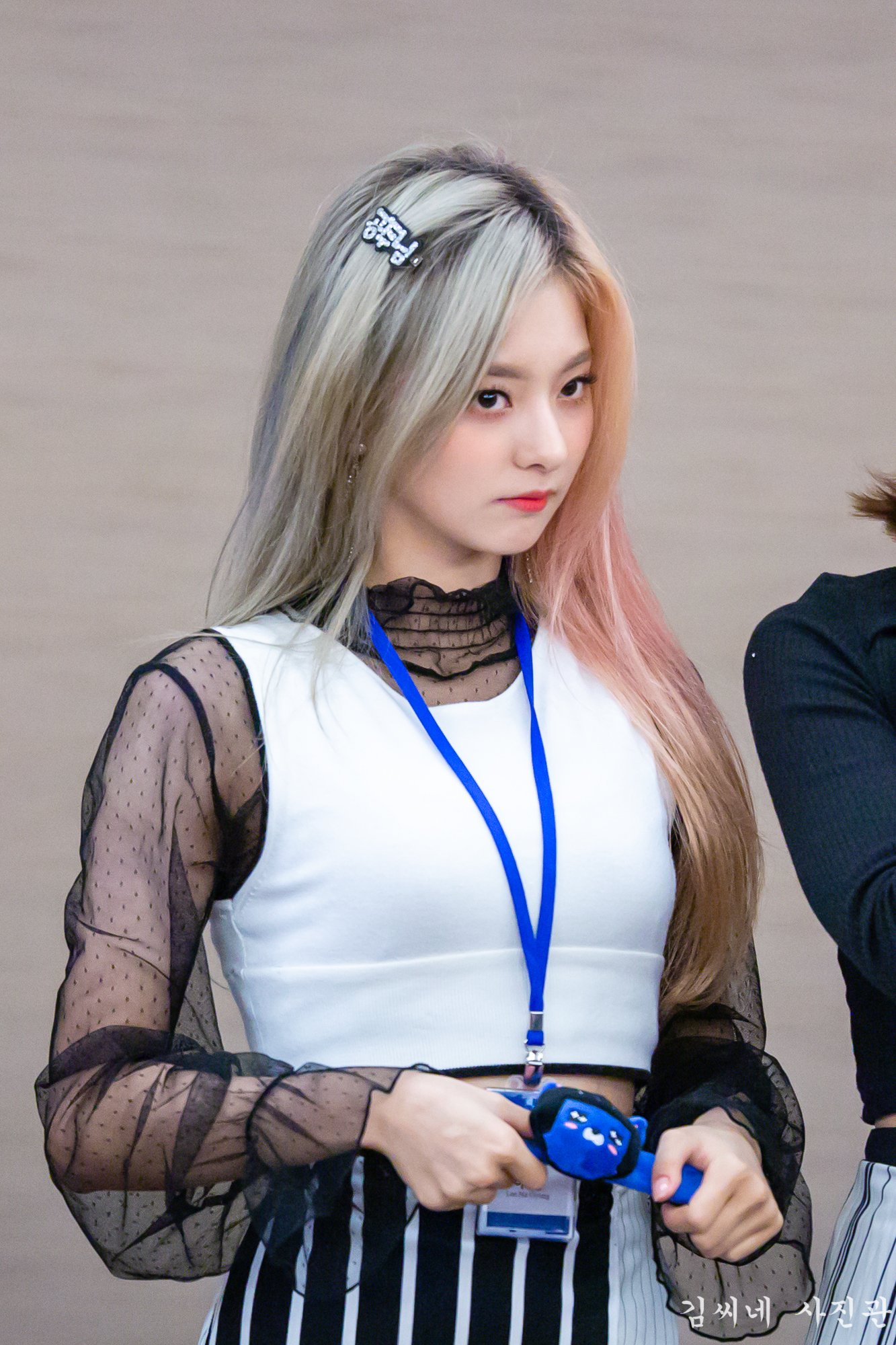 DtdeqhmU8AYMvIr.jpg:large