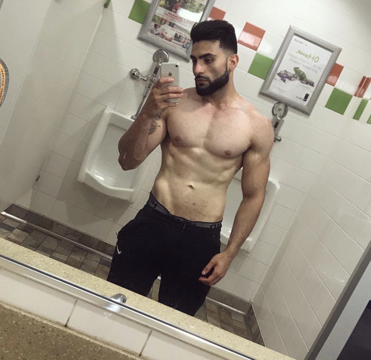 chklne's tweet image. Who’s gonna use me for my money? #findom #cashapp #sugardaddytwitter #sugarbabywanted