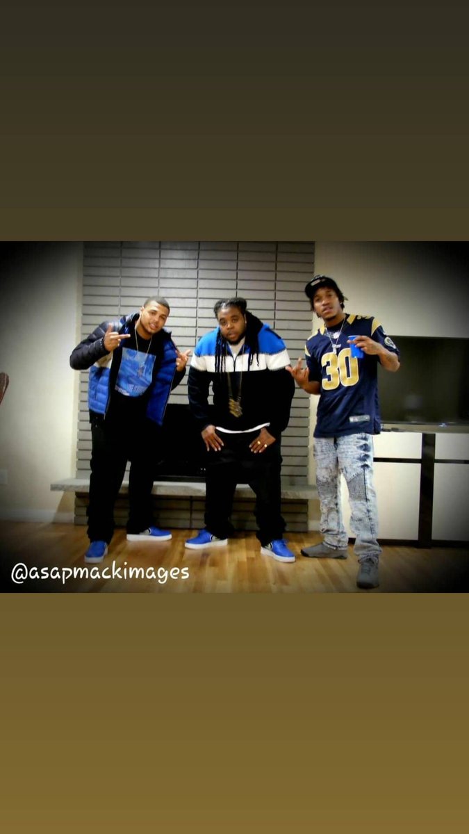 kashezdlm's tweet photo. #DLM#$TM https://t.co/NDYTtps5hJ