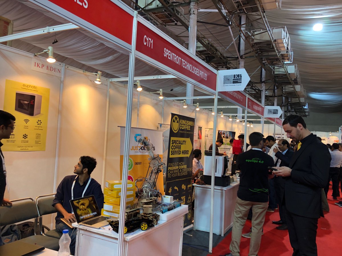 sekaibox's tweet photo. 【SEKAIBOX現地レポートVol.12 | Bengaluru Tech Summit @バンガロール】
多くの参加者が足を止めて注目している出展企業とは！？
詳細はコチラまで↓
https://t.co/x7WBpXpvEt

#SEKAIBOX  #現地レポート #BengaluruTechSummit https://t.co/fK8ypyusiJ