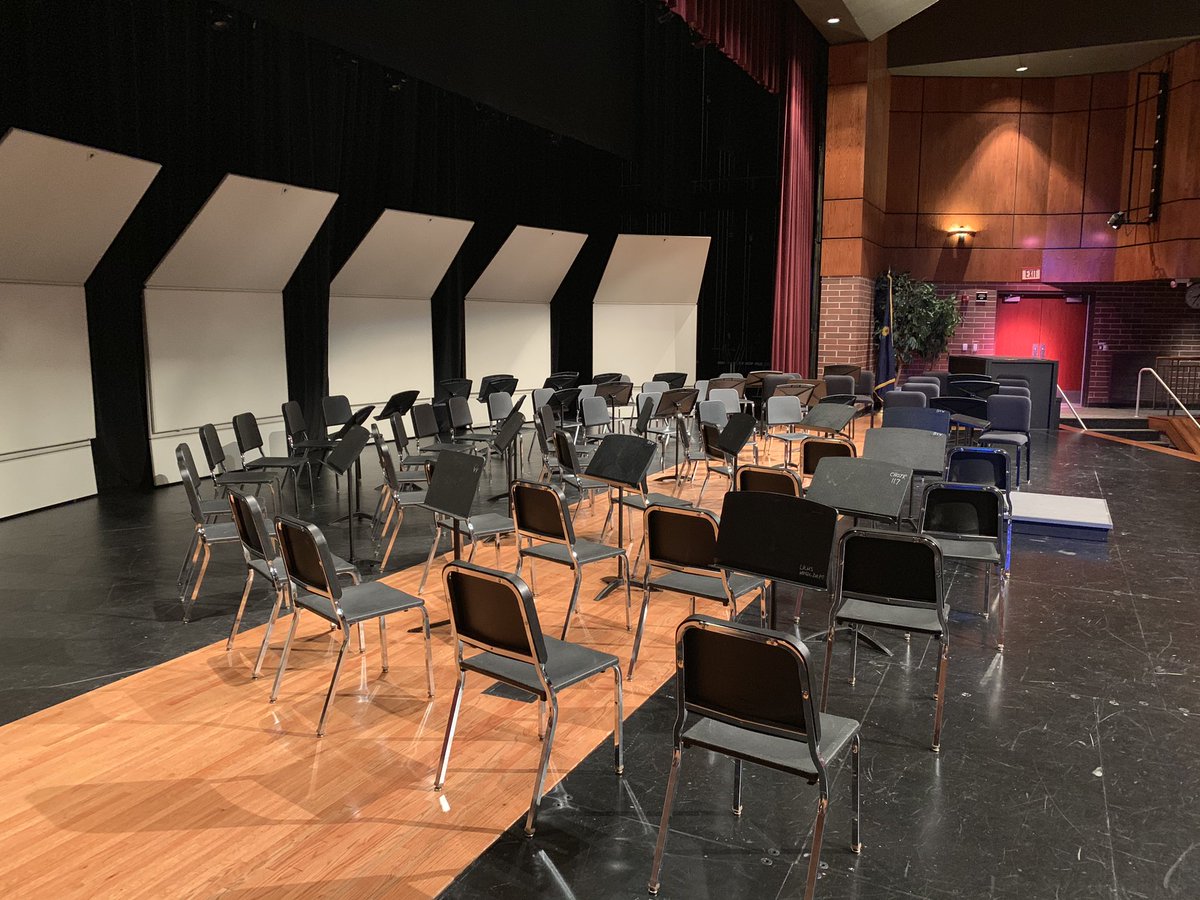 BVW_Orch's tweet photo. The stage is set for Tuesday night, 12/4 @7! The Concert and Symphonic Orchestras have beautiful programs prepared and we are closing with Sarajevo! https://t.co/85SYgZsOCT