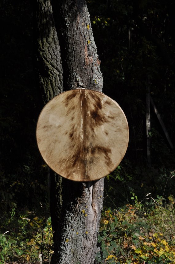 shamansound's tweet image. 13&amp;amp;#39; Shaman Drum - Frame Drum - Deer Hide - Ritual Drum -Travel Drum - Sacred Drum #ShamanDrum #ShamanTools 
€170.00
➤ goo.gl/o9wA2r
