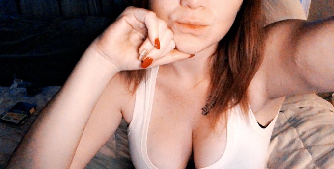 1 pic. looking for someone to spoil & put a smile on my face <3 https://t.co/SrWKKTNXPn #sugardaddywanted