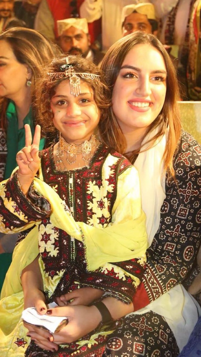 AijazCh62100154's tweet photo. Bakhtawar BiBi Celebrating Happy Sindhi Cultural Day 😍 #YouKnowWeRepresent #Sindh 💗🇱🇾✌️
@BakhtawarBZ @BBhuttoZardari @AseefaBZ @FaryalTalpurPk @AAliZardari j https://t.co/TZC1PYO1Np