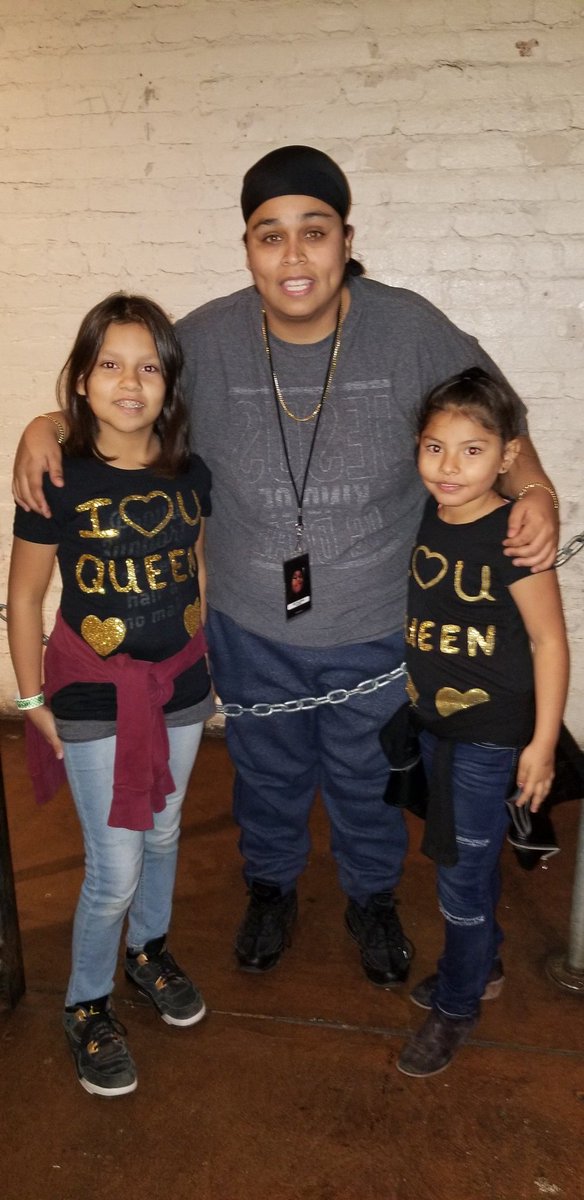 marydlf1's tweet photo. @queennaija thank you for making my baby girls night @clarencenyc_ @_DomoWilson @spicymanagement https://t.co/GZENTulyUF
