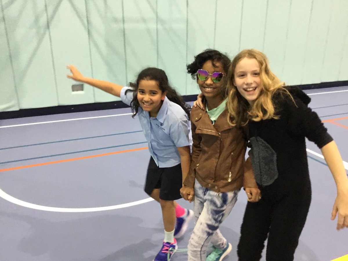 BSMuscatY6's tweet photo. Year 6 enjoying the Fun Run! #communityminded https://t.co/hVYRZUGkq7