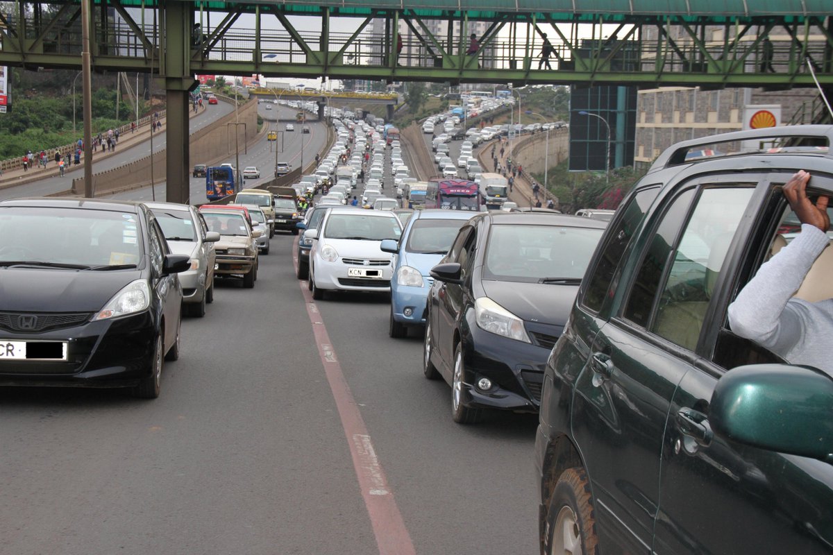 Kenyayearbook's tweet photo. A functioning transport sector is a key pillar of economic growth. In Kenya, road transport is the predominant mode of transport &amp; it takes up almost 90 per cent of the total goods and passenger transportation.
#MatatuCBDBan
#Kenyayearbook
#matatucrackdown 
#matatuconversation https://t.co/rjP1oXZpgA