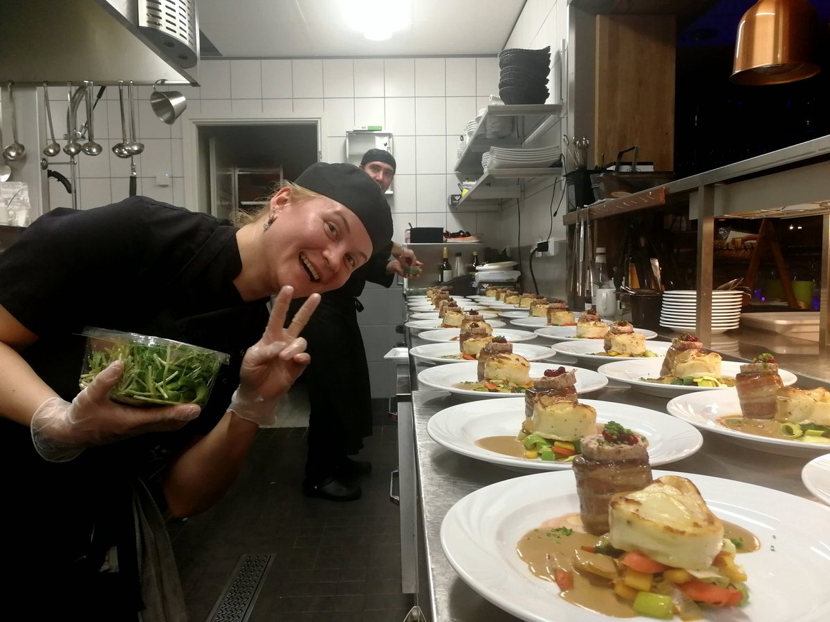 KMhansabar's tweet photo. Our #chefs making #reindeer tornados
#kalastajanmajatalo #guossi #restaurant #localfood #finnishfood #lappishcuisine #purefood #food #alacarte #meat #exploreutsjoki #visitlapland #visitfinland #karigasniemi #utsjoki #lapland #finland https://t.co/YQ7PwyCBZH