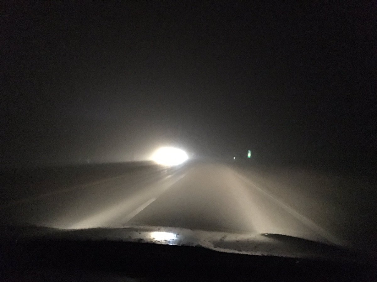 CBS6Albany's tweet image. #WeatherAuthority: @CBS6Leanne out on the roads this AM with our #DRIVECAM with a LIVE LOOK at foggy conditions in Rensselaer County. MORE: cbs6albany.com/weather